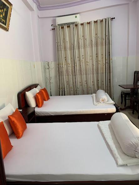 Khach San Tu Anh Hotel Hà Tiên Buitenkant foto