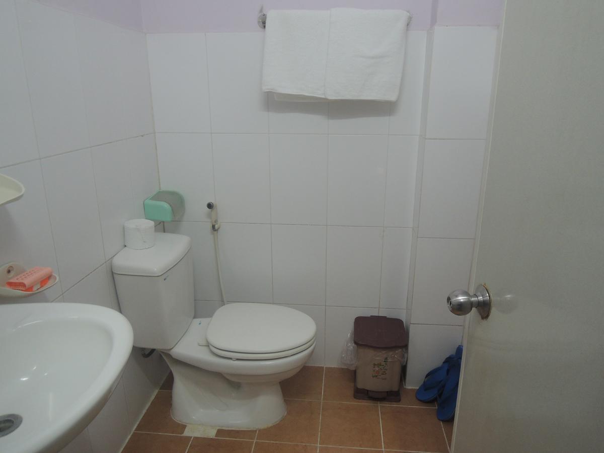 Khach San Tu Anh Hotel Hà Tiên Buitenkant foto