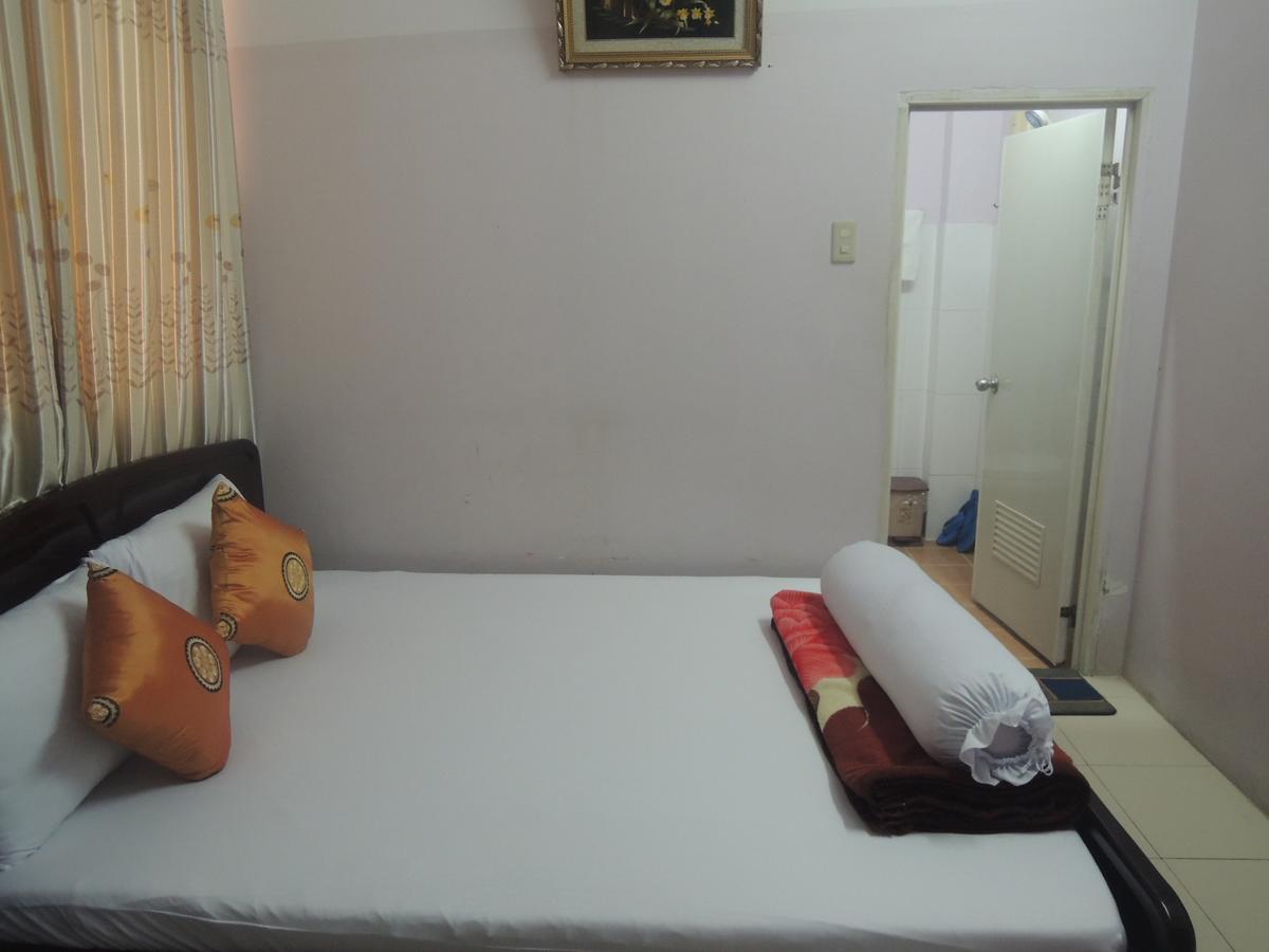 Khach San Tu Anh Hotel Hà Tiên Buitenkant foto